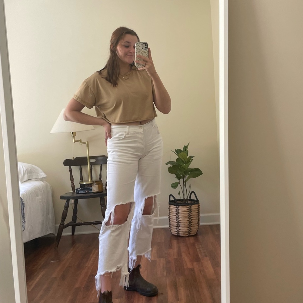 Cropped Tee